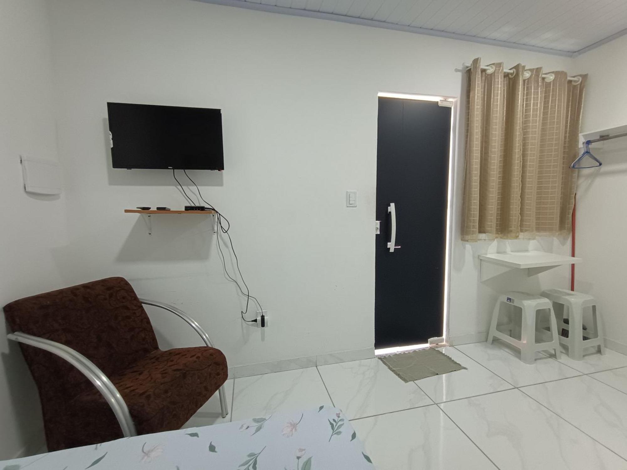 Suites Para Casais Na Praca Oswaldo Cruz Cabo Frio Cameră foto